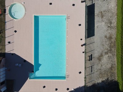 Recey-sur-Ource - piscine vue du ciel