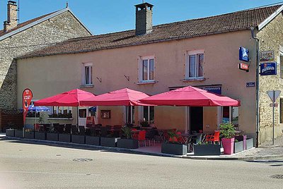 Restaurant-auberge-des-marronniers-rolampont