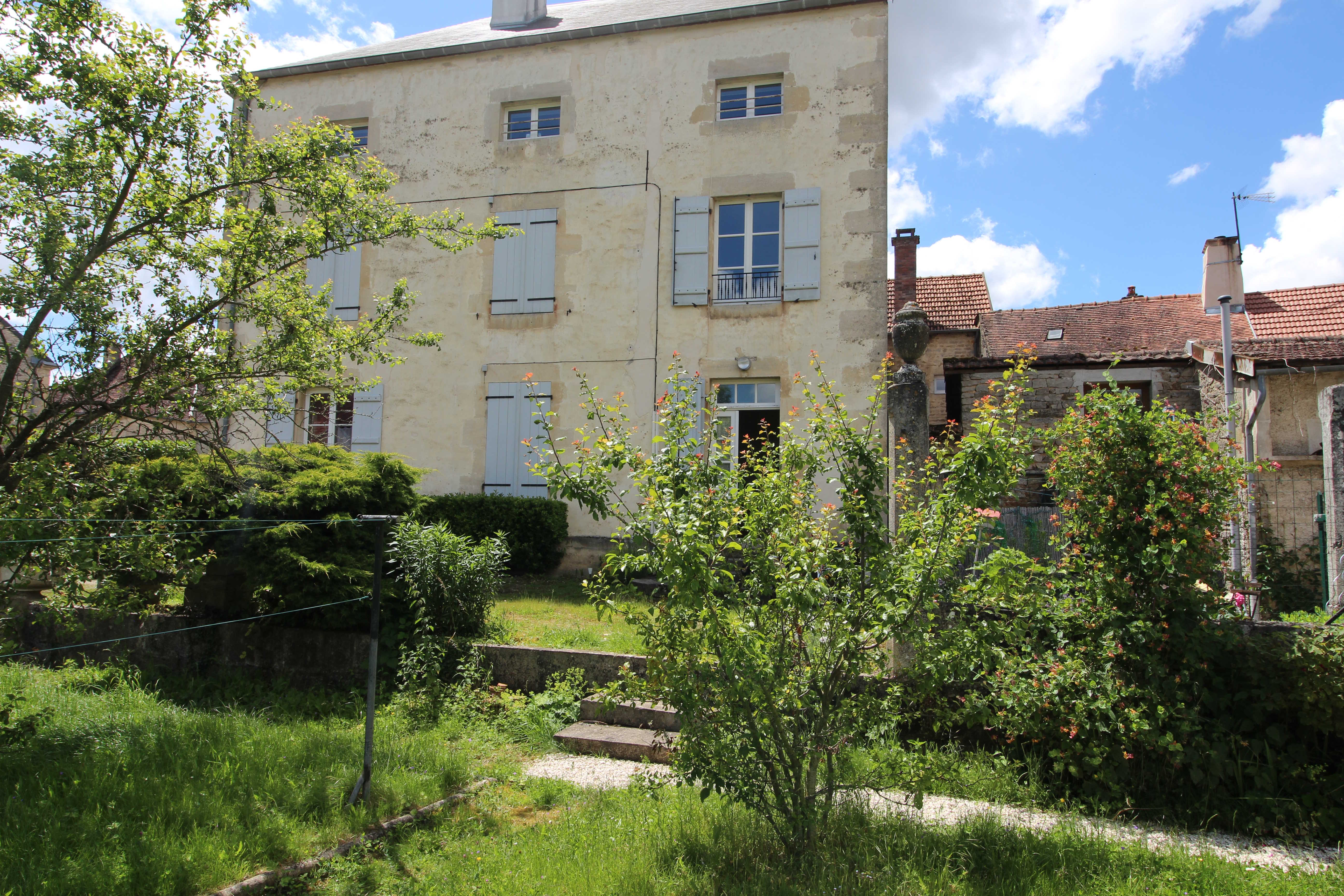 façade vu du jardin
