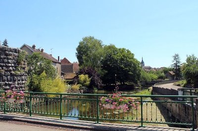Promenade entre canal et riviere