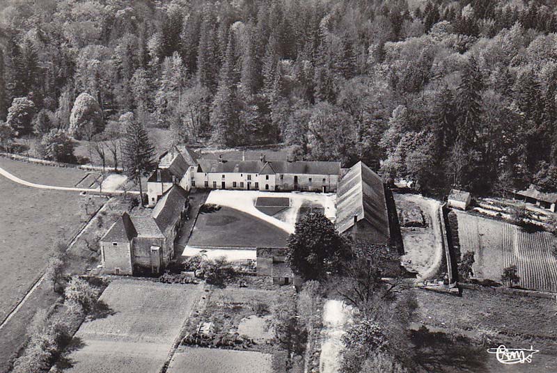 Carte postale du château d'Etuf à Rouvres-sur-Aube