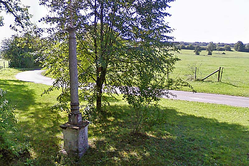 Croix à Voisines