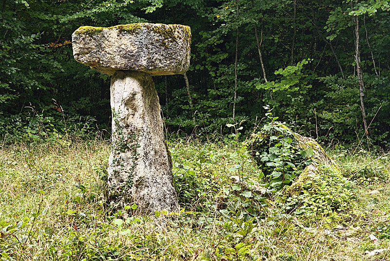 Dolmen d'Arc-en-Barrois